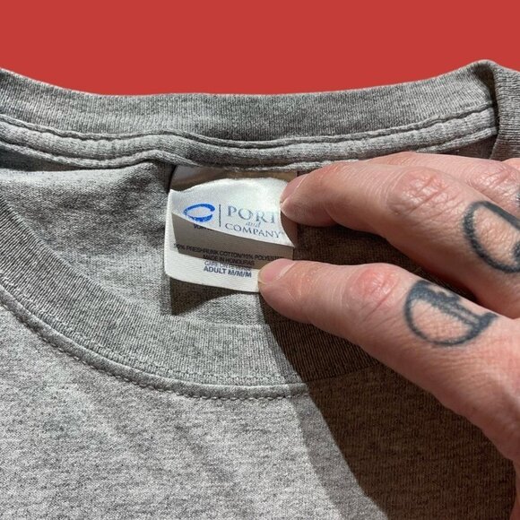 Y2k college t shirt FLIPPIN’ BIRDS - Picture 4 of 5